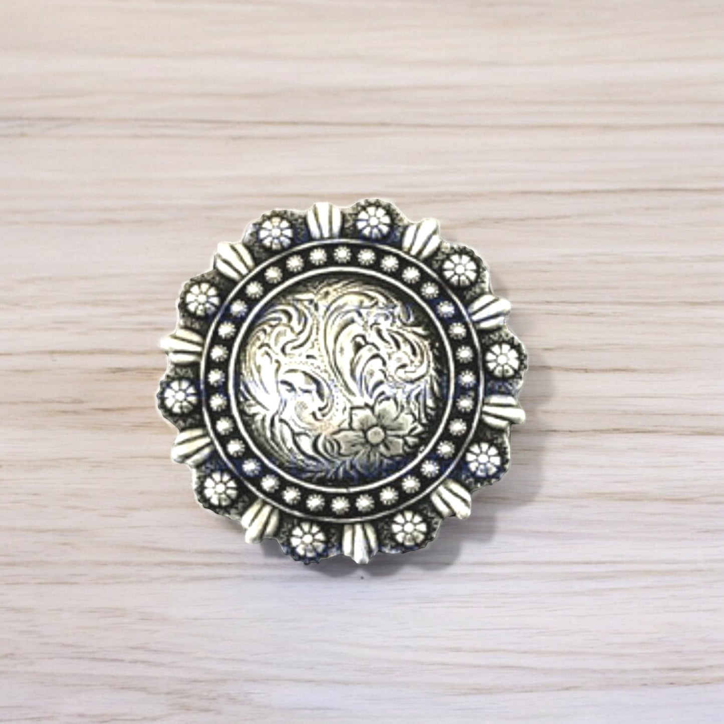 2 Pack Engraved Rose Berry Conchos