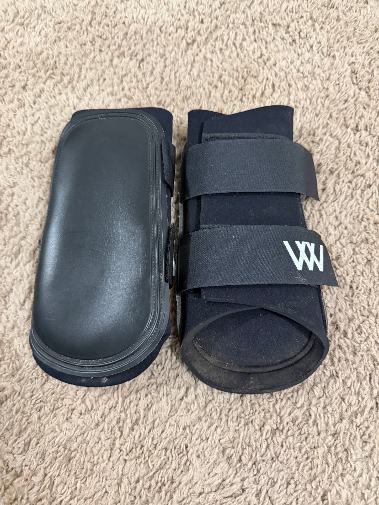 Woof Wear Sport Boots – Black – Large – Very Lightly Used