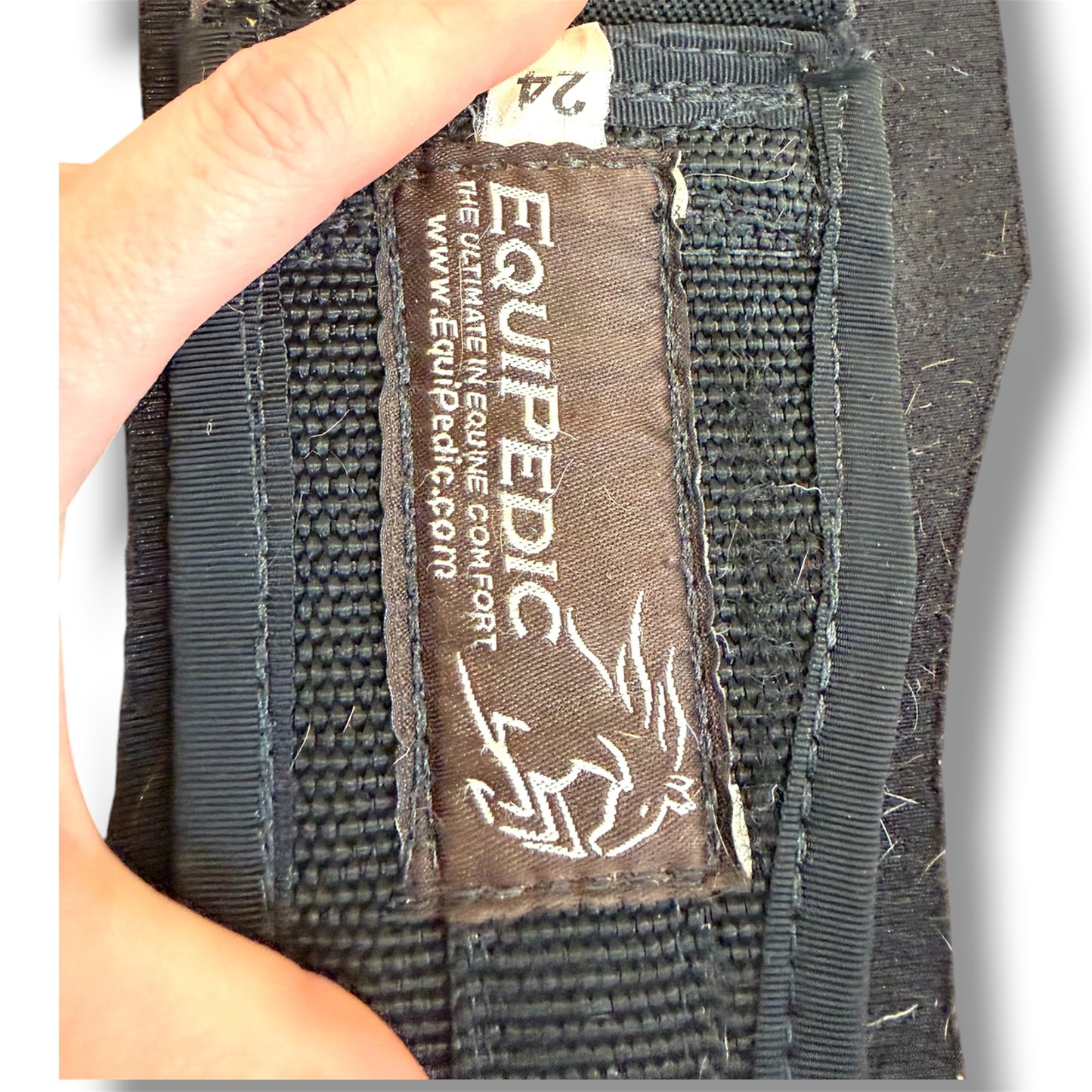 Used EquiPedic Neoprene Girth Black Size 24
