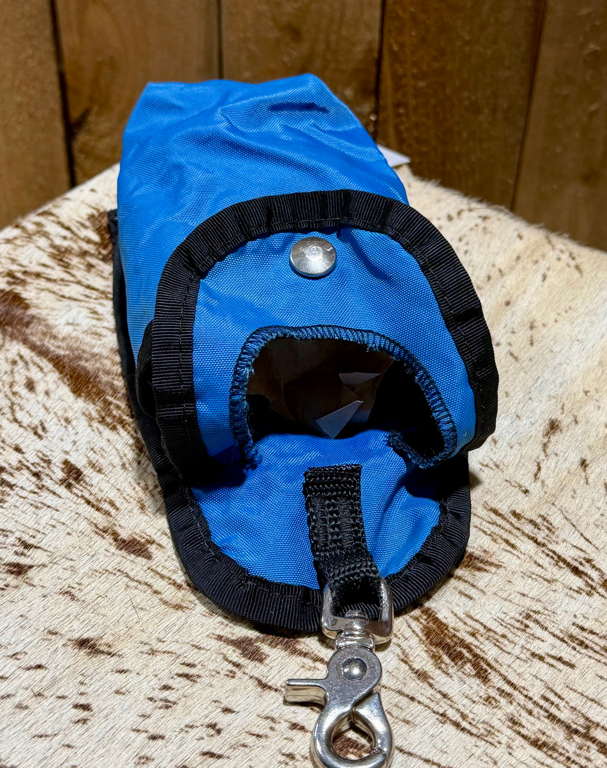 Small Nylon Saddle Bottle Holder – Blue & Black