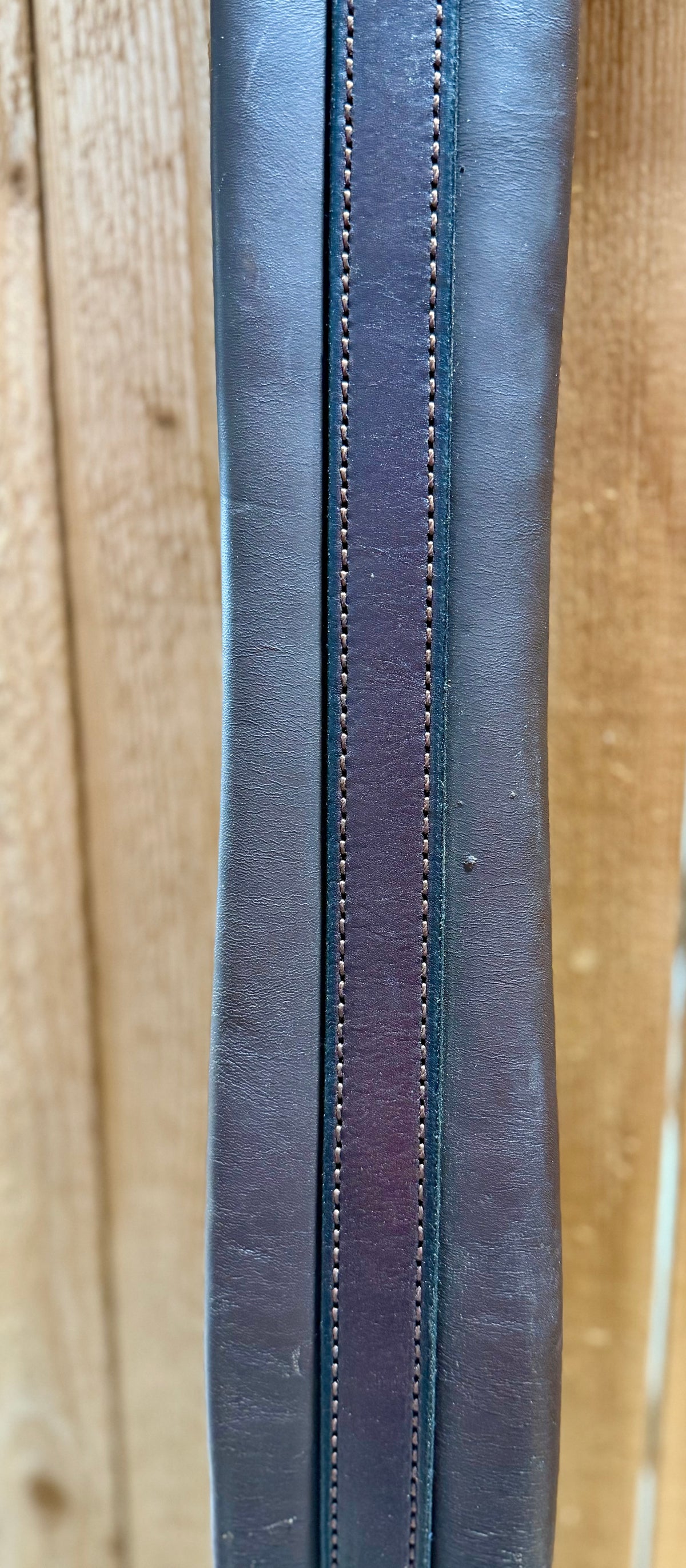 Nunn Finer 48” English Girth – Dark Brown Double Elastic