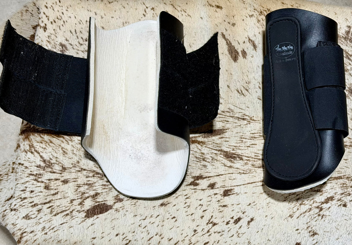 Lightly Used Kavalkade Sport Boots • Size 2 | Medium